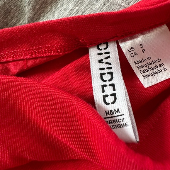 H&M 3 pack of tube top (Red/black/gray) - Picture 3 of 3